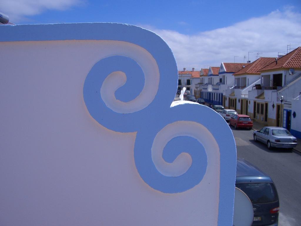 Apartamentos Monte Da Rosa Vila Nova de Milfontes Dış mekan fotoğraf